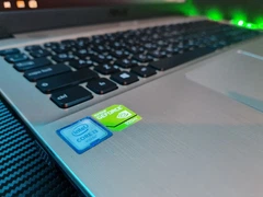 Ноутбук Asus X541U / 15.6