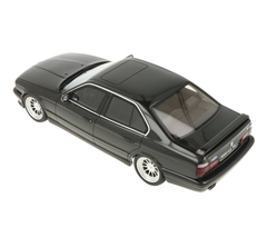 Модель автомобіля BMW M5 (E34) Hartge H5 V12 Black/Black by