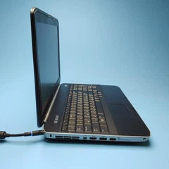 Ноутбук Dell Latitude E5520 (i5-2410M/RAM 8GB DDR3/SSD 480GB