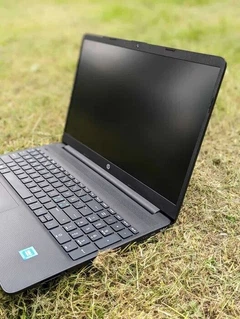 Ноутбук HP 15s-fq3xxx / 15.6