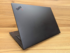 Ультрабук Lenovo ThinkPad X1 Carbon Gen9 / 14