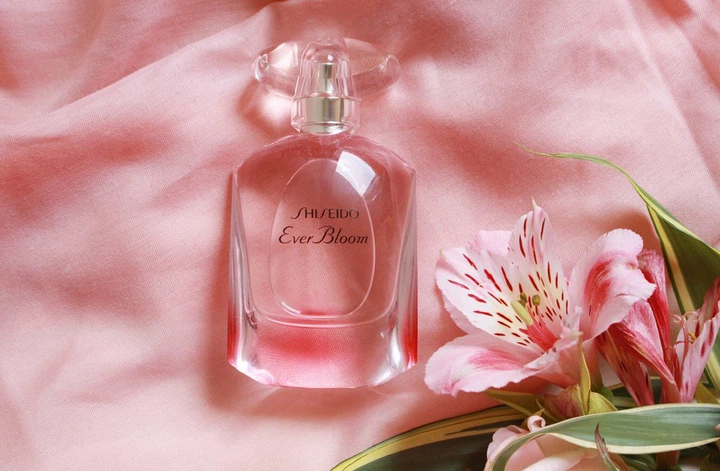 Woda perfumowana dla kobiet Shiseido Ever Bloom 30 ml (768614117384) - obraz 3