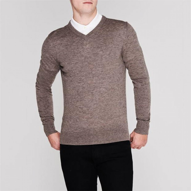 Howick v 2024 neck jumper