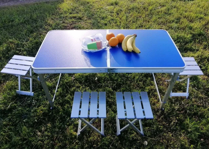 Круглый стол для пикника