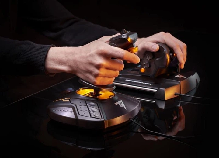Joystick Thrustmaster T.16000M FCS Hotas czarno-pomarańczowy (2960778) - obraz 12