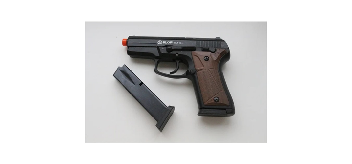 Стартовый пистолет Blow TRZ 914 + 1 доп. магазин - изображение 1