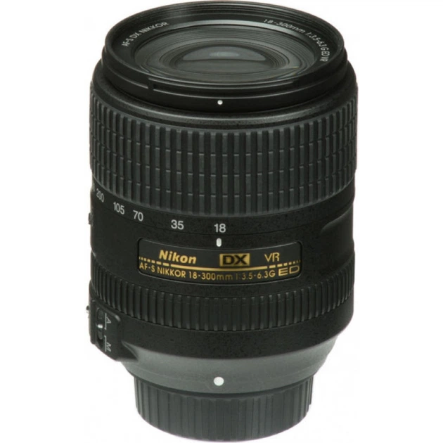 Об'єктив Nikon AF-S DX Nikkor 18-300mm f/3.5-6.3 G ED VR – фото
