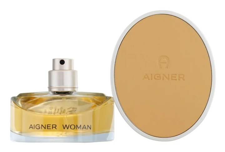 Etienne Aigner In Leather Woman 75