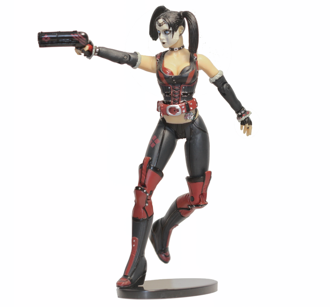 Игровая фигурка Харли Квин с аксессуарами из игры Аркхэм Сити, высота 17см - Harley Quinn, Arkham City DC Comics - Фото 2 Игровая фигурка Харли Квин с аксессуарами из игры Аркхэм Сити, высота 17см - Harley Quinn, Arkham City DC Comics - изображение 2