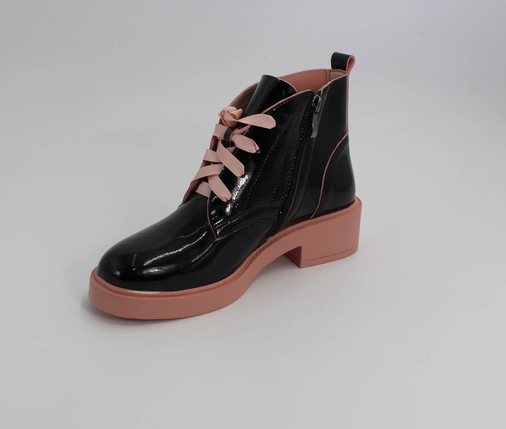 Ботинки женские X016-20 Black Gabis / Модель 100823 39 - Фото 1 Ботинки женские X016-20 Black Gabis / Модель 100823 39 - изображение 1
