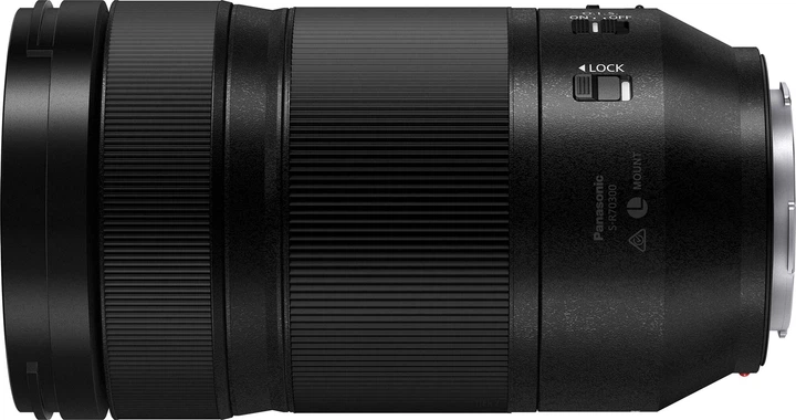 Panasonic Lumix S 70-300mm f/4.5-5.6 Macro O.I.S. (S-R70300E