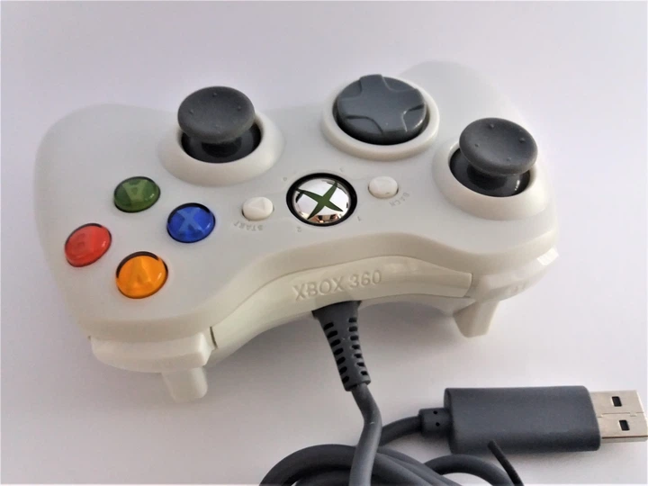 Геймпад Microsoft Xbox 360 провідний білий Сумісність Xbox 360 і ПК - зображення 2