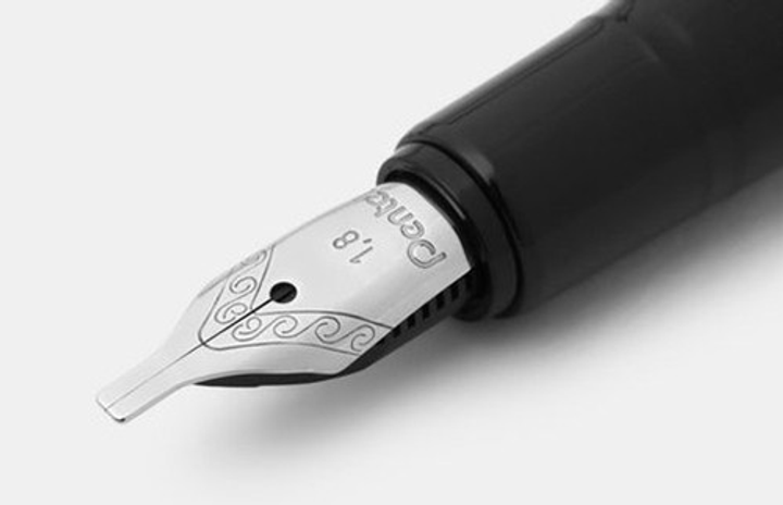 Tradio Calligraphy Pen