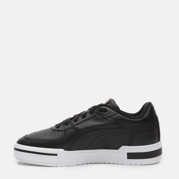 Puma classic on sale white and black