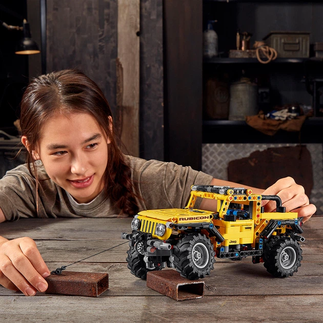 Конструктор LEGO Technic Jeep Wrangler 665 деталей (42122) - зображення 5