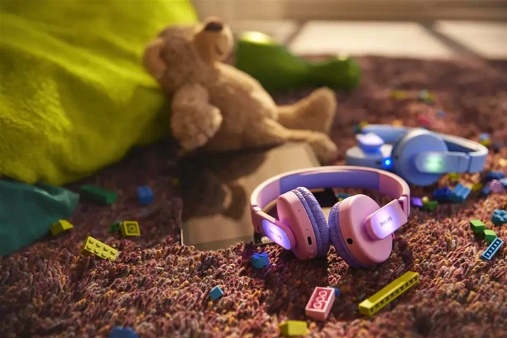 Навушники Philips Kids TAK4206 On-ear Colored light panels Wireless Blue (TAK4206BL/00) - зображення 10