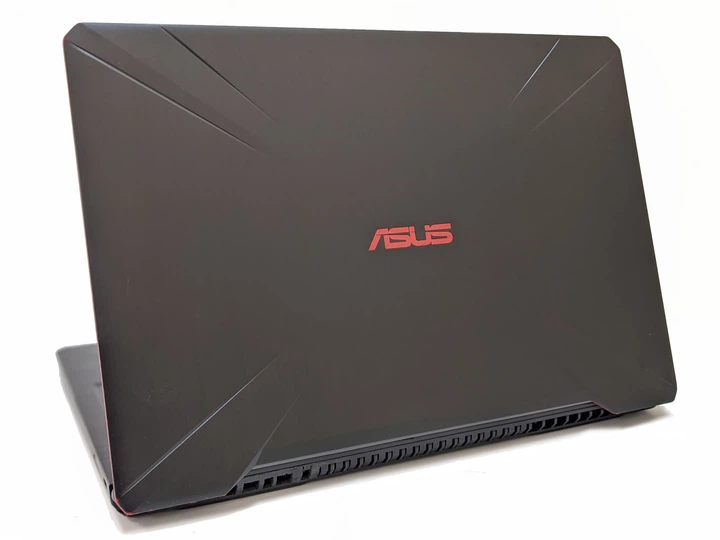 Игровой ноутбук ASUS TUF i5-8300H/8GB/256SSD/Nvidia GTX1060-3GB Б/У - Фото 4 Игровой ноутбук ASUS TUF i5-8300H/8GB/256SSD/Nvidia GTX1060-3GB Б/У - изображение 4