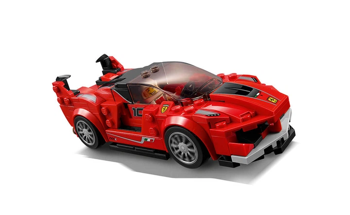 kk style22：オリジナル　アートピース Конструктор LEGO Ferrari FXX K і Центр розробки та проектування