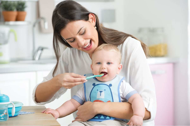 Ложка Chicco First Spoon 8+ міс Рожева (16100.10) - зображення 2