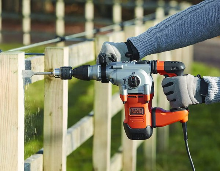 Перфоратор сетевой Black+Decker SDS-Plus (BEHS03K) - изображение 7