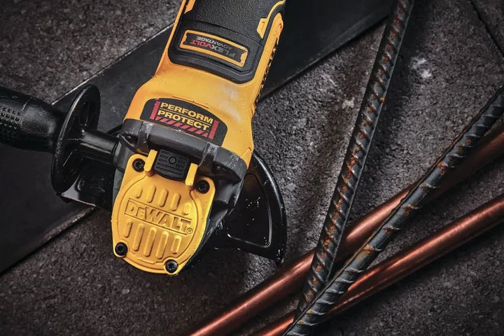 Шліфмашина кутова акумуляторна безщіткова DeWalt DCG409NT без акумулятора та зарядного пристрою (DCG409NT) - зображення 4