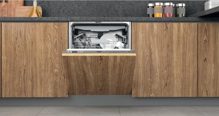 Встраиваемая посудомоечная машина HOTPOINT ARISTON HI 5020 WEF - изображение 5