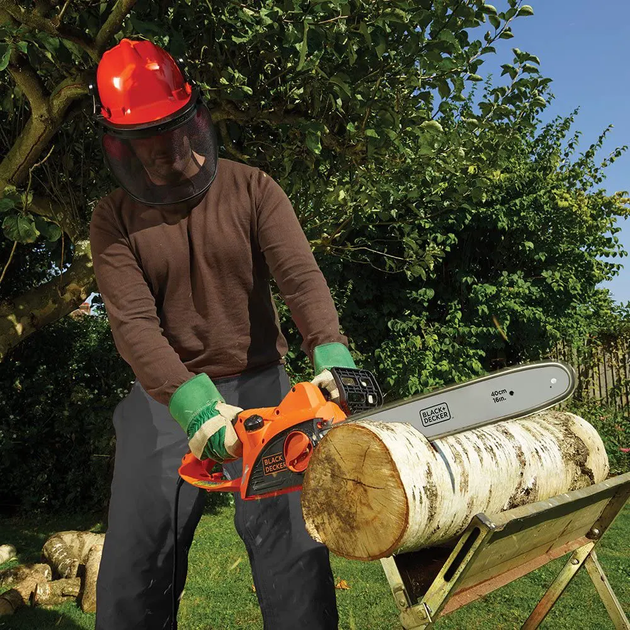 Цепная пила Black+Decker CS2040 - Фото 3 Цепная пила Black+Decker CS2040 - изображение 3
