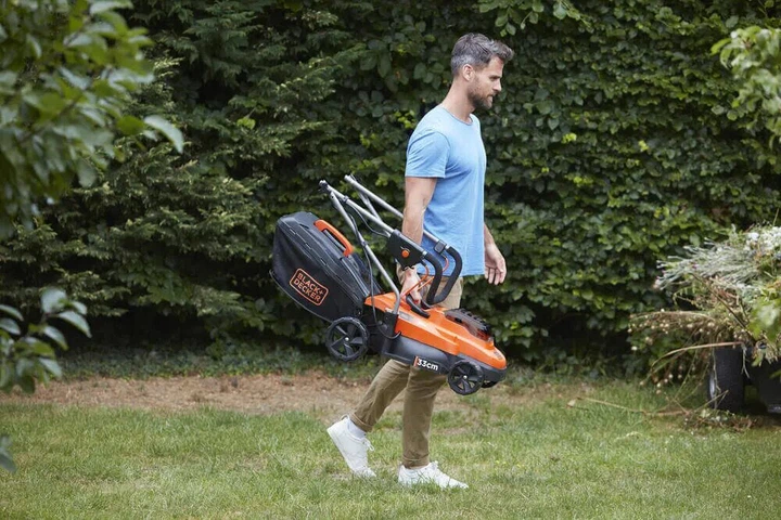 Газонокосилка аккумуляторная Black+Decker (BCMW3336L1) - Фото 9 Газонокосилка аккумуляторная Black+Decker (BCMW3336L1) - изображение 9