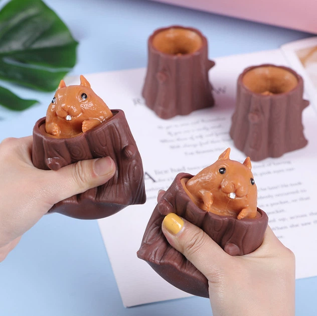 Игрушка анти стресс Pop It Фуфлик - Белка попрыгушка Коричневая - Фото 4 Игрушка анти стресс Pop It Фуфлик - Белка попрыгушка Коричневая - зображення 4