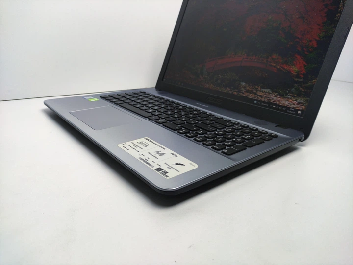 Ноутбук Asus X541U FHD 15.6 i5-7200U 8GB DDR4 SSD256GB NVIDIA