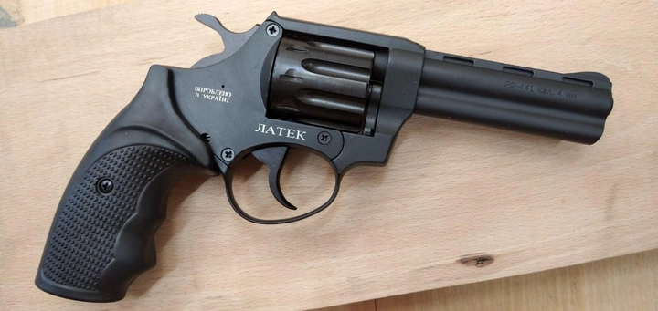 Револьвер під патрон Флобера Safari RF-441 cal. 4 мм, пластикова рукоятка - зображення 2