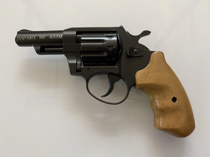 Револьвер под патрон Флобера Safari RF-431 cal. 4 мм, буковая рукоятка - изображение 2