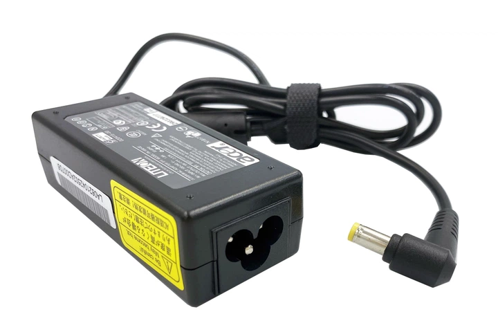 Блок живлення Acer Aspire One A110L 19V 2.37A 45W 5.5*1.7 High Copy (ADP-40TH) - Фото 2 Блок живлення Acer Aspire One A110L 19V 2.37A 45W 5.5*1.7 High Copy (ADP-40TH) - зображення 2