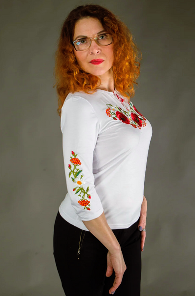 Жіноча вишиванка Lesia Маковий цвіт розмір S на білому 9122124144 - Фото 1 Жіноча вишиванка Lesia Маковий цвіт розмір S на білому 9122124144 - изображение 1