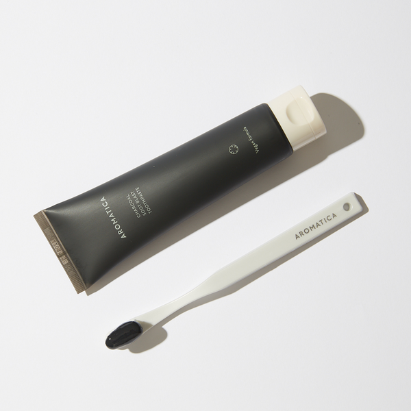 Зубная паста с древесным углем AROMATICA Soot Blast Toothpaste 130 г - изображение 2