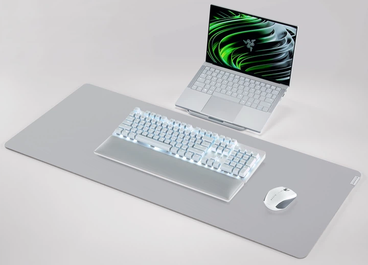 Ігрова поверхня Razer Pro Glide XXL Control (RZ02-03332300-R3M1) - зображення 6