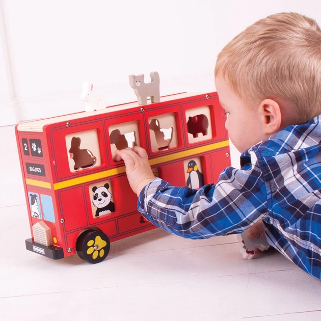 Іграшка-сортер Bigjigs Toys Червоний автобус (691621536926) - Фото 5 Іграшка-сортер Bigjigs Toys Червоний автобус (691621536926) - зображення 5