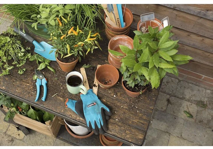 Набір ручного інструменту Gardena Starter Kit Секатор + кельня (12201-20.000.00) - зображення 4