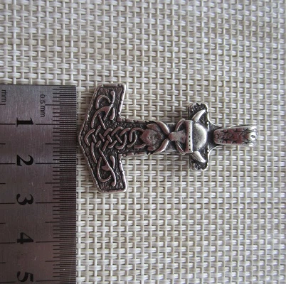 Амулет кулон Молот Тора Хольгер Semantic Jewelry Серебрение 4.7 x 2.8 x 0.5 см - Фото 2 Амулет кулон Молот Тора Хольгер Semantic Jewelry Серебрение 4.7 x 2.8 x 0.5 см - изображение 2