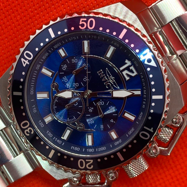 Invicta 21953 deals