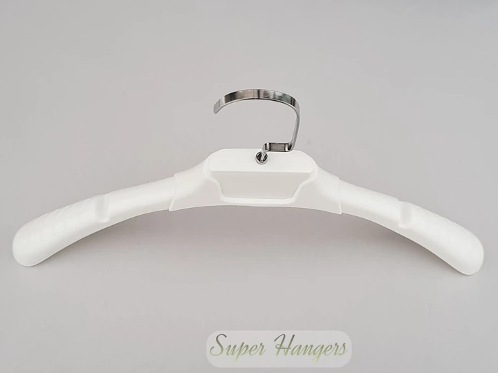 Плечики вешалки Hanger TZ8821 38 см пластмассовые с ребристым плечом белые - Фото 4 Плечики вешалки Hanger TZ8821 38 см пластмассовые с ребристым плечом белые - изображение 4