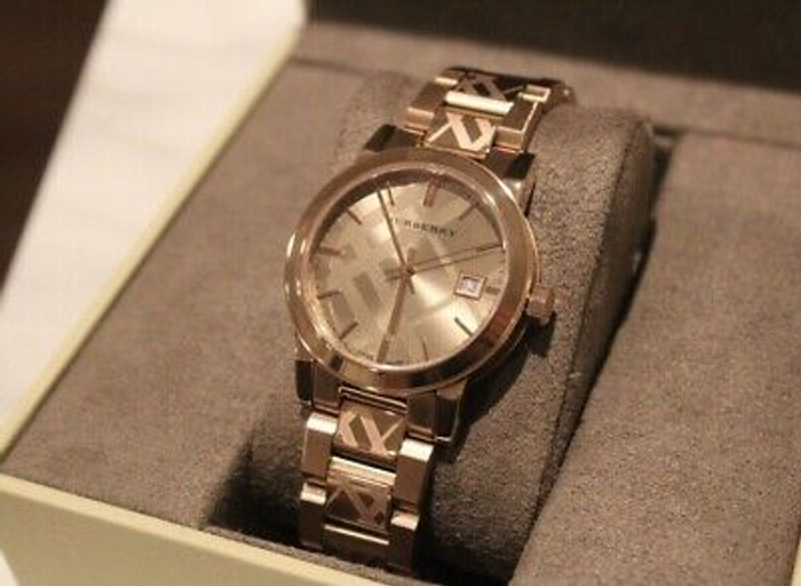 Женские часы Burberry BU9146 – купить онлайн на ROZETKA