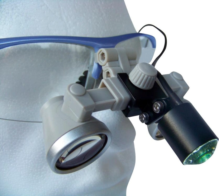Бинокулярный увеличитель Ergonoptix микро Галилея ECMG RD 3.0x с осветителем D-Light micro XL и УФ фильтр (2000444012292) - изображение 1