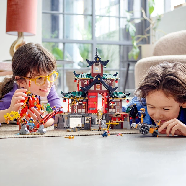 Zestaw klocków LEGO NINJAGO Świątynia Ninja Dojo 1394 elementy (71767) - obraz 3
