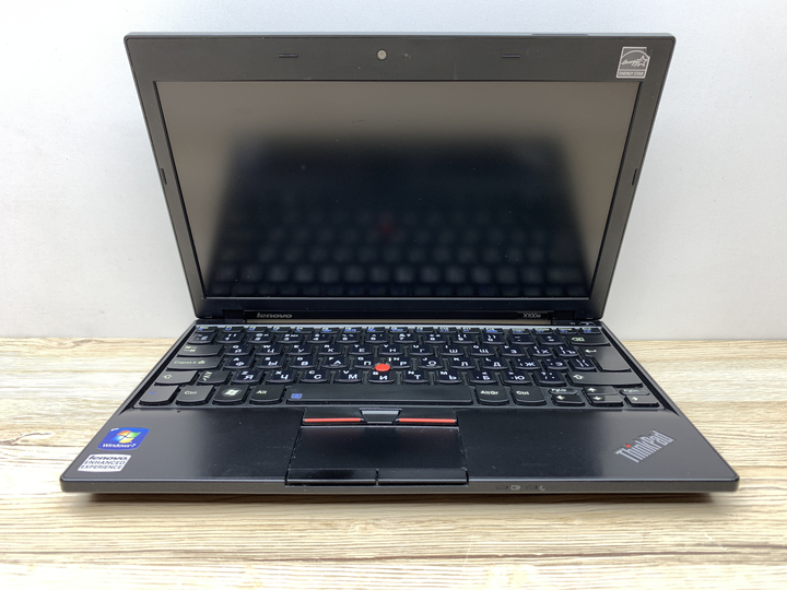 Ноутбук Б/У Lenovo ThinkPad X100e 11.6 HD/Athlon Neo MV-40 1(1)х1.6GHz/RAM  4GB/SSD 120GB/АКБ 0 Мин/Сост. 8.5