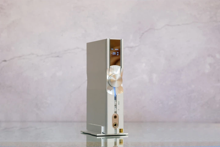 Підсилювач із ЦАП iFi NEO iDSD Silver (90402681) - Фото 5 Підсилювач із ЦАП iFi NEO iDSD Silver (90402681) - зображення 5