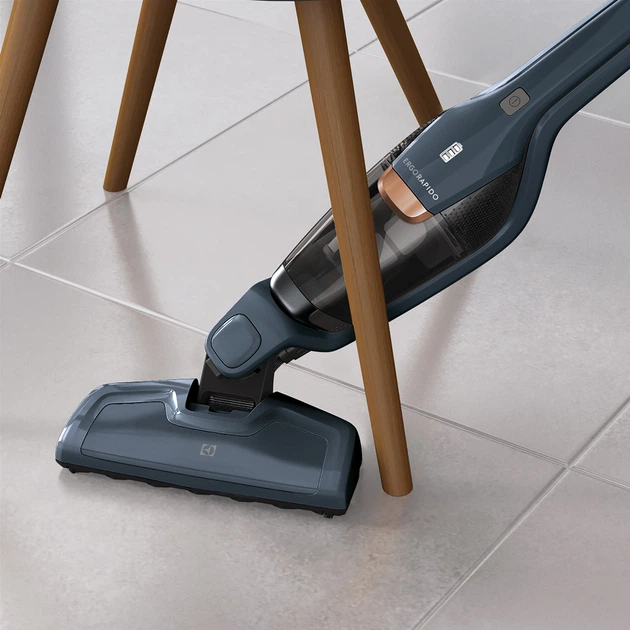 Odkurzacz pionowy akumulatorowy Electrolux EERC75DB - obraz 3