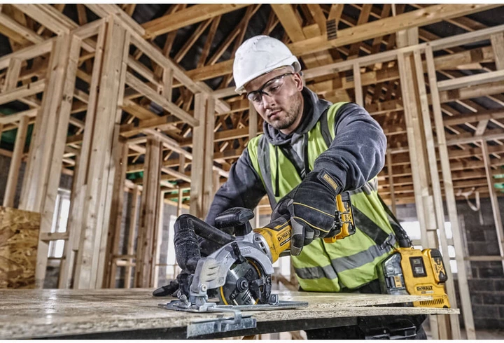 Пила дискова акумуляторна безщіткова DeWalt DCS571N без акумулятора та зарядного пристрою - зображення 6