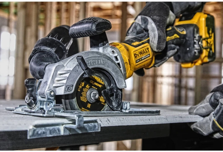 Пила дискова акумуляторна безщіткова DeWalt DCS571N без акумулятора та зарядного пристрою - зображення 7
