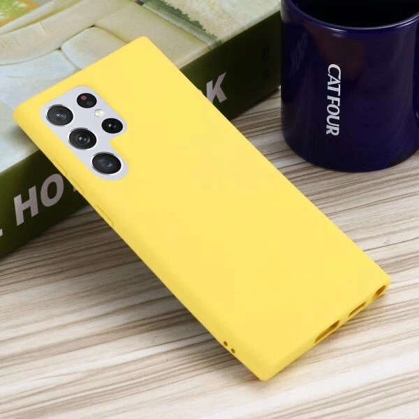 Силиконовый (TPU) чехол Deexe Silicone Case для Samsung Galaxy S22 Ultra - Yellow - Фото 4 Силиконовый (TPU) чехол Deexe Silicone Case для Samsung Galaxy S22 Ultra - Yellow - изображение 4